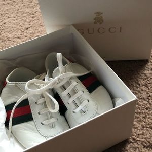 Gucci baby shoes